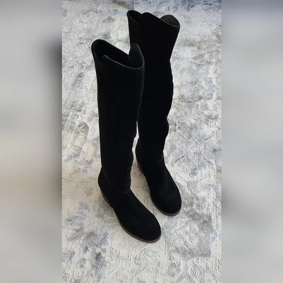 NWOT Lucky Brand black leather knee high boots. Size 7 - Picture 3 of 9